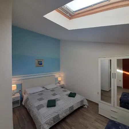 Pearl 2 Jesenice (Split-Dalmatia)