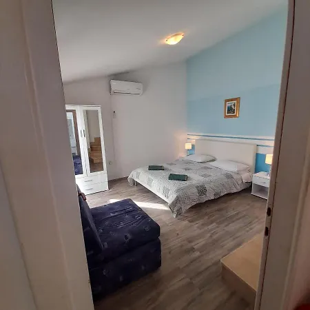 Pearl 2 アパート *